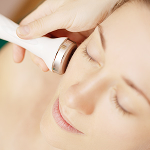 お顔+首のリンパマッサージ